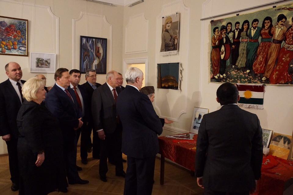 Kürt Kültür motifleri sergisine Ruslardan büyük ilgi